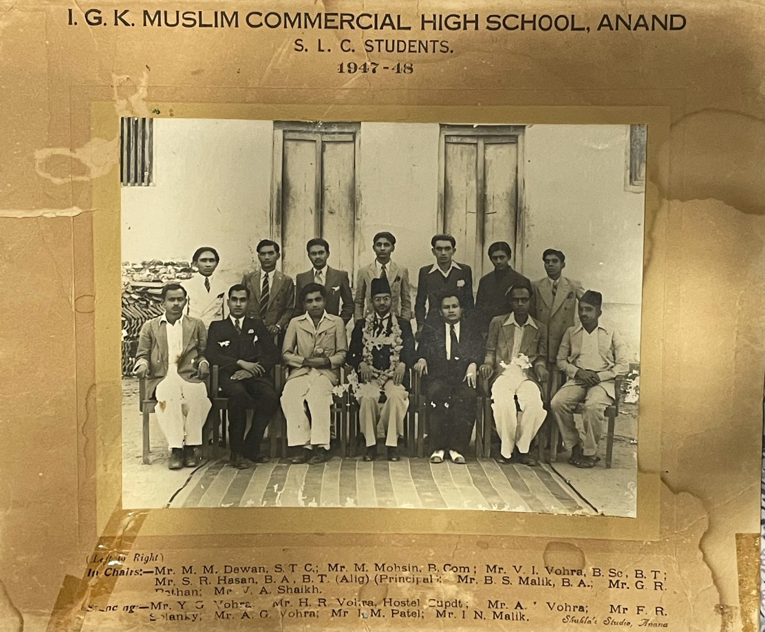 The Extraordinary Profile of an Ordinary Man: A Historical Biography of Imamuddin Malik
